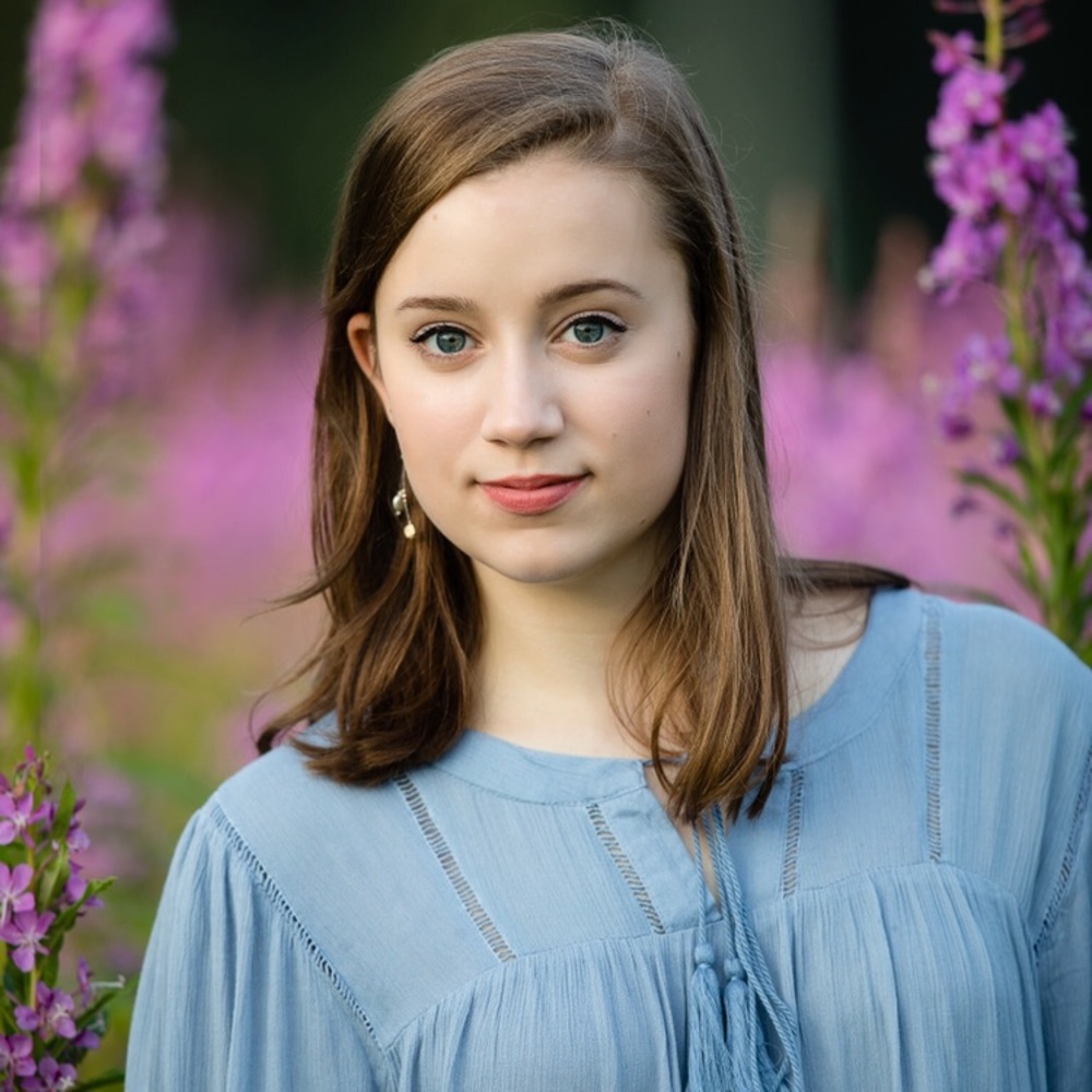 Meet your Posher, Abigail